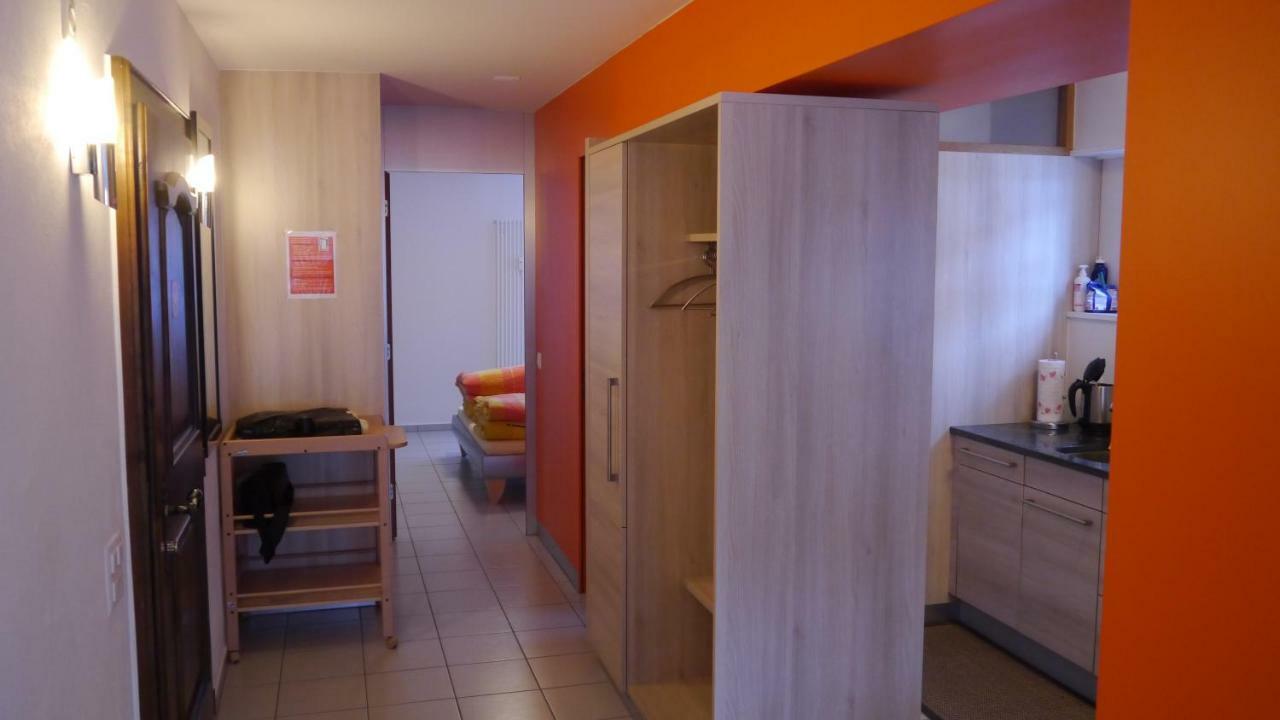 Ferienwohnung Zayetta Orange Cube Nr. 11A Zermatt Esterno foto