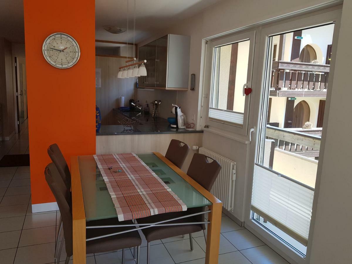 Ferienwohnung Zayetta Orange Cube Nr. 11A Zermatt Esterno foto